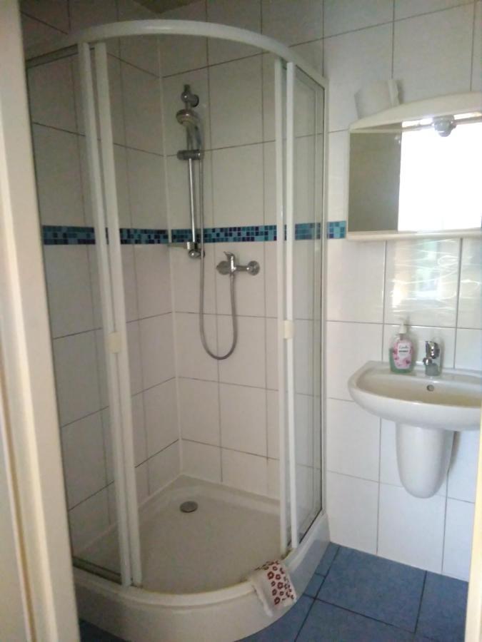 Dom Pod Sosnami Bed and Breakfast Mielno  Buitenkant foto