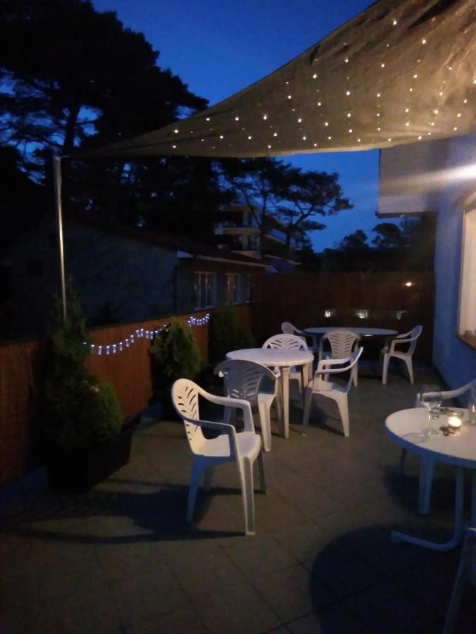 Dom Pod Sosnami Bed and Breakfast Mielno  Buitenkant foto