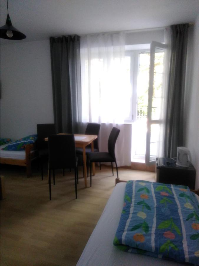 Dom Pod Sosnami Bed and Breakfast Mielno  Buitenkant foto